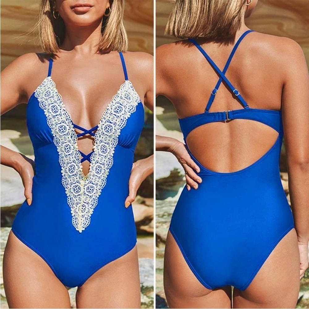 NEW Cupshe size S One Piece Swimsuit Blue Off White Lace Plunge Neckline